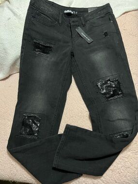 Brand new with tags dollhouse size 7 jeans